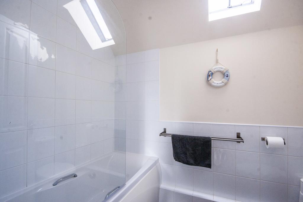 4 Varis Apartments Форрес Екстер'єр фото